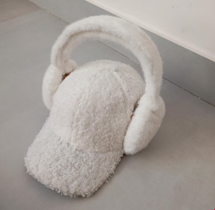 کلاه و گوشگیر تدی